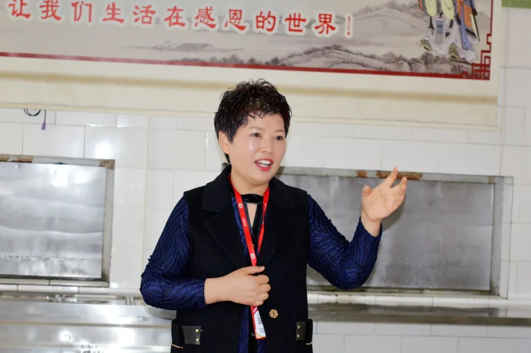 9091美高梅机械召开例会 9091美高梅机械召开例会